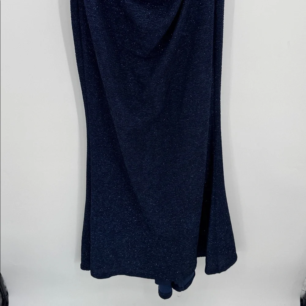 Eliza J Navy Blue Metallic Off The Shoulder Elegant Formal NWT Gown Size 16 - Picture 4 of 12